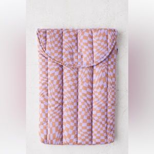 BAGGU trippy wave lavender orange puffy laptop case 16in